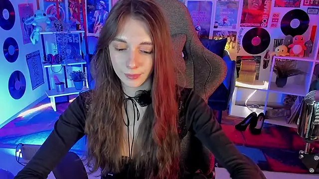 AveAngela online show from 12.14.24