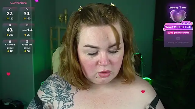 ZaraReignn online show from 12.08.24