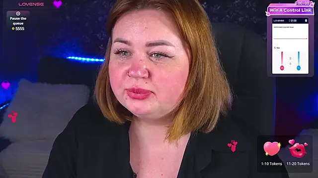 ZaraReignn online show from 12.15.24