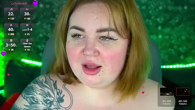 ZaraReignn online show from 12.21.24