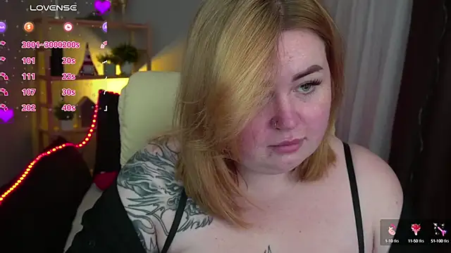 ZaraReignn online show from 02.27.25