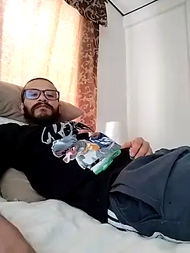 hairyserious online show from 03.02.25