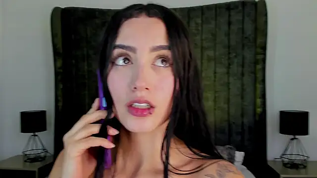 NataGarcia online show from 12.17.24