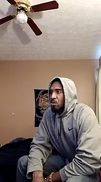 Snapshot of ElJudah7 chatting on 02.20.25 ElJudah7 online show from 02.20.25