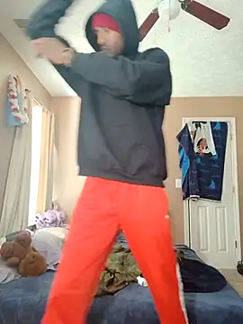 Snapshot of ElJudah7 chatting on 03.19.25 ElJudah7 online show from 03.19.25