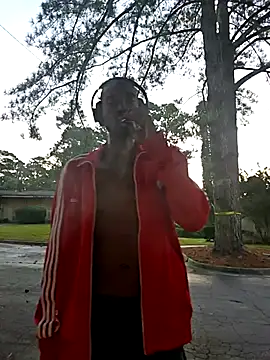 Snapshot of ElJudah7 chatting on 09.11.25 ElJudah7 online show from 09.11.25