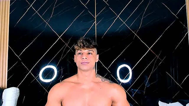 Owen Muzcle online show from 10.24.25