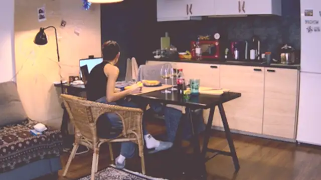 Snapshot of KatiKate chatting on 12.26.24 KatiKate online show from 12.26.24