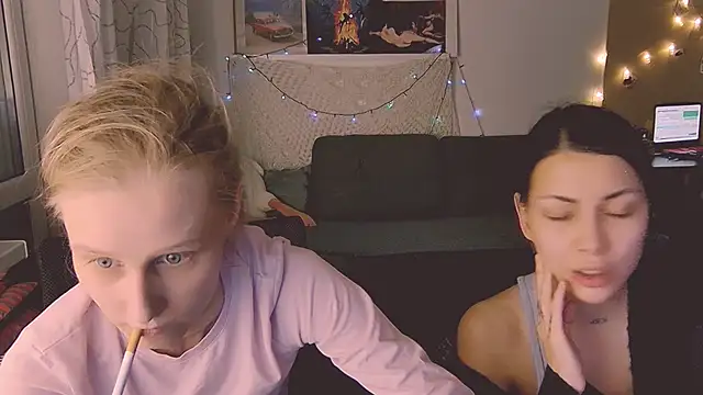 Snapshot of KatiKate chatting on 02.17.25 KatiKate online show from 02.17.25