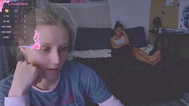 Snapshot of KatiKate chatting on 03.15.25 KatiKate online show from 03.15.25