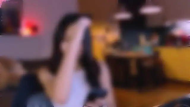 Snapshot of KatiKate chatting on 10.11.25 KatiKate online show from 10.11.25