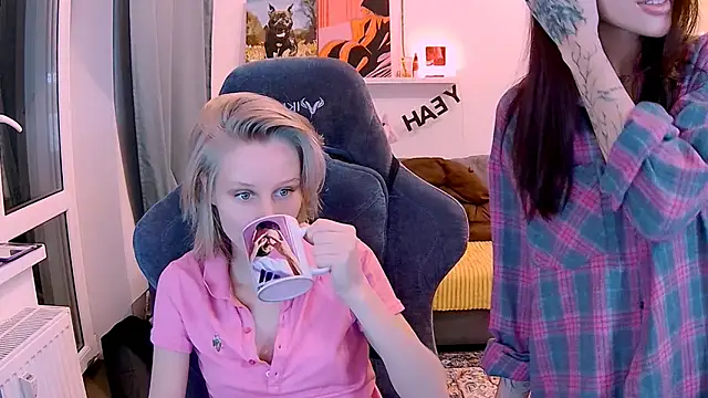 KatiKate online show from 11.21.25