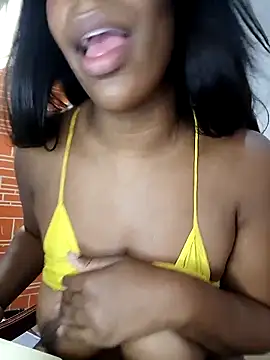 KloheCurvy online show from 12.09.24