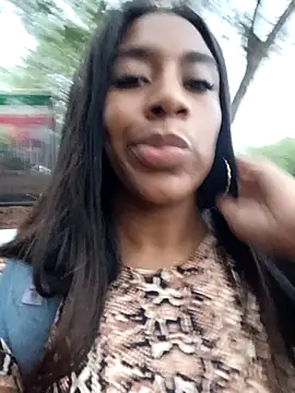 KloheCurvy online show from 12.12.24