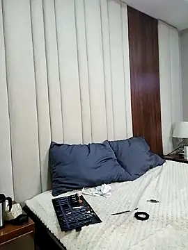 KloheCurvy online show from 12.23.24