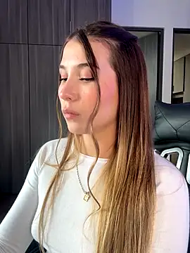 SophieRaily  online show from 09.16.25