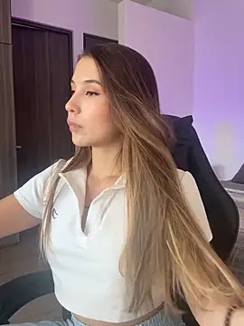 SophieRaily  online show from 10.24.25