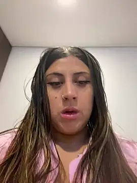 girl anni online show from 01.21.25
