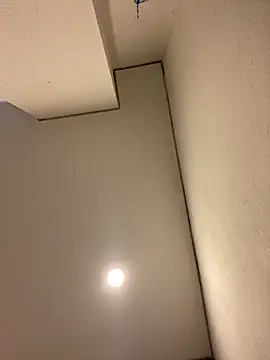 Snapshot of girl_anni chatting on 11.04.25 girl anni online show from 11.04.25