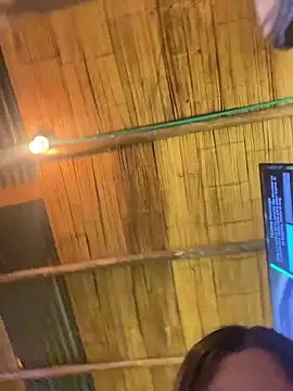 Snapshot of girl_anni chatting on 11.06.25 girl anni online show from 11.06.25