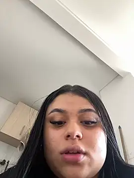 alissonfernandez  online show from 01.15.25