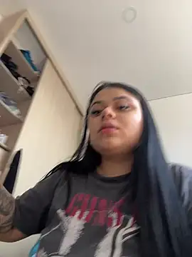 alissonfernandez  online show from 01.19.25