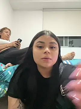 alissonfernandez  online show from 01.30.25