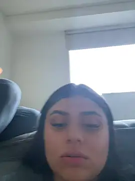 alissonfernandez  online show from 01.30.25