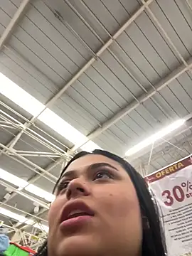 alissonfernandez  online show from 02.04.25