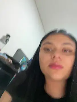 alissonfernandez  online show from 02.06.25