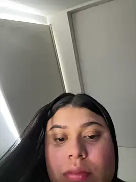 alissonfernandez  online show from 03.20.25