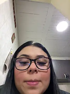 alissonfernandez  online show from 09.25.25