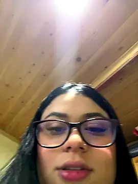 alissonfernandez  online show from 10.02.25