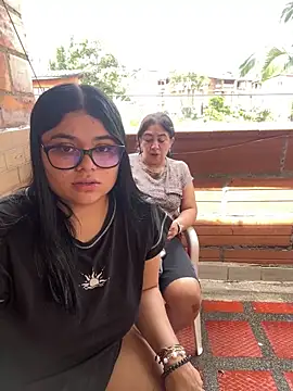 alissonfernandez  online show from 10.17.25