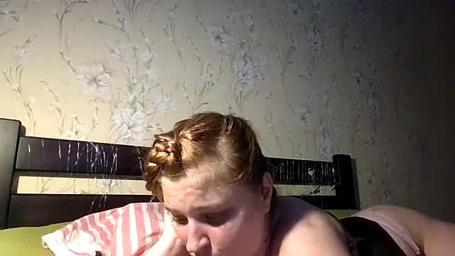 kila lo online show from 04.15.26