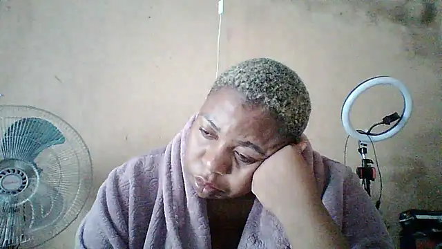 Snapshot of bustyboobs6 chatting on 02.15.26 bustyboobs6 online show from 02.15.26