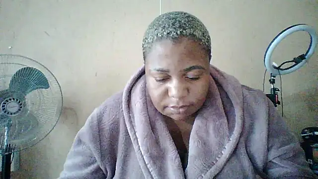 Snapshot of bustyboobs6 chatting on 02.17.26 bustyboobs6 online show from 02.17.26