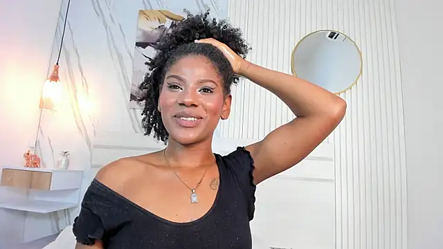 Sara Lewwis online show from 01.22.25