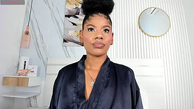 Sara Lewwis online show from 03.18.25