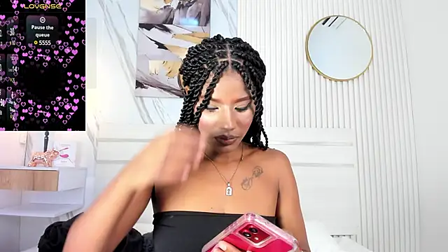 Sara Lewwis online show from 03.19.25