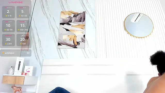 Sara Lewwis online show from 10.09.25