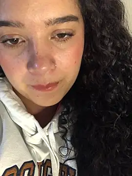 Snapshot of Julieta_333 chatting on 03.17.25 Julieta 333 online show from 03.17.25