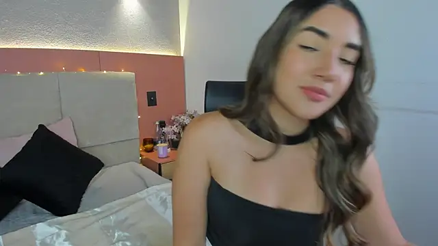 Snapshot of AniiRose chatting on 11.07.25 AniiRose online show from 11.07.25