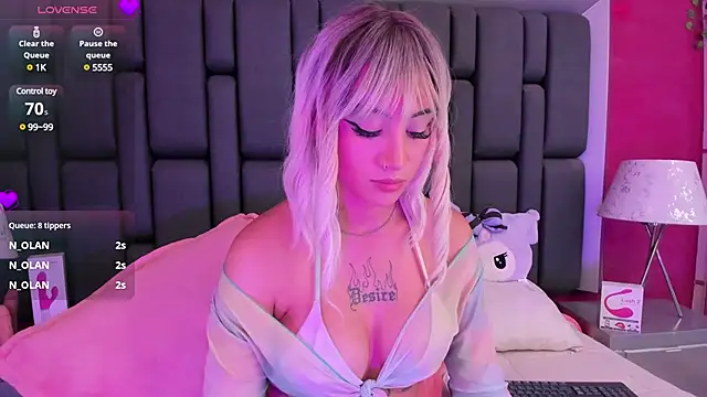 MadissonRey online show from 01.14.25