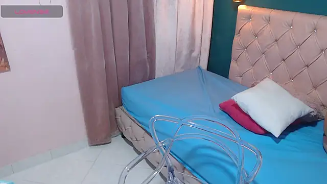 renata milf  online show from 10.27.25