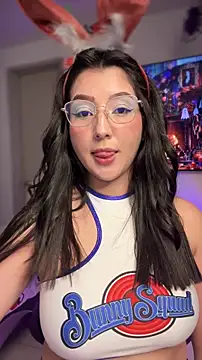 Snapshot of licky_lu chatting on 11.02.25 licky lu online show from 11.02.25