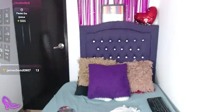 MARYQUANT online show from 12.15.24