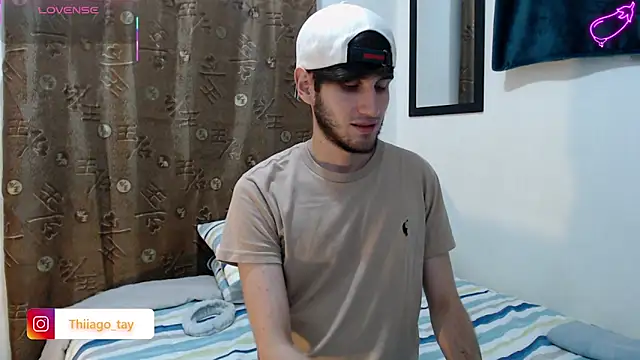 Snapshot of Thhiago_tay chatting on 09.30.25 Thhiago tay online show from 09.30.25