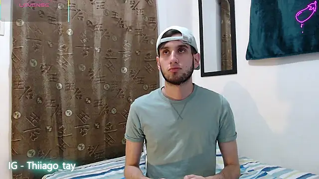 Snapshot of Thhiago_tay chatting on 10.20.25 Thhiago tay online show from 10.20.25