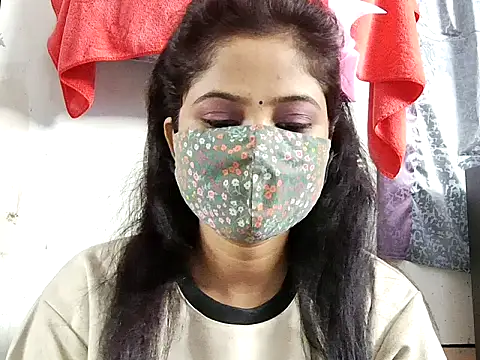 Snapshot of samosa73 chatting on 11.13.25 samosa73 online show from 11.13.25